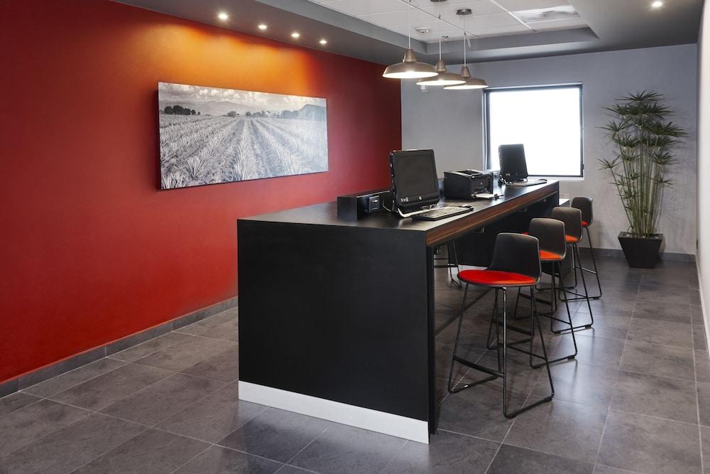 City Express Plus By Marriott Guadalajara Expo サポパン エクステリア 写真