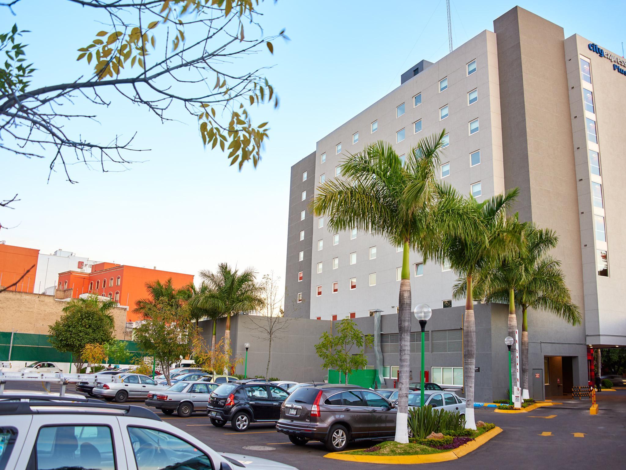 City Express Plus By Marriott Guadalajara Expo サポパン エクステリア 写真