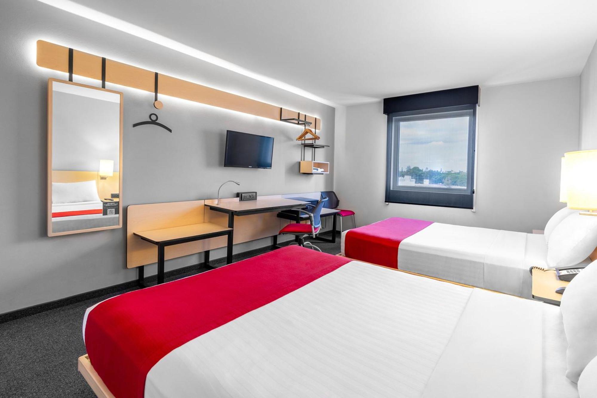 City Express Plus By Marriott Guadalajara Expo サポパン エクステリア 写真
