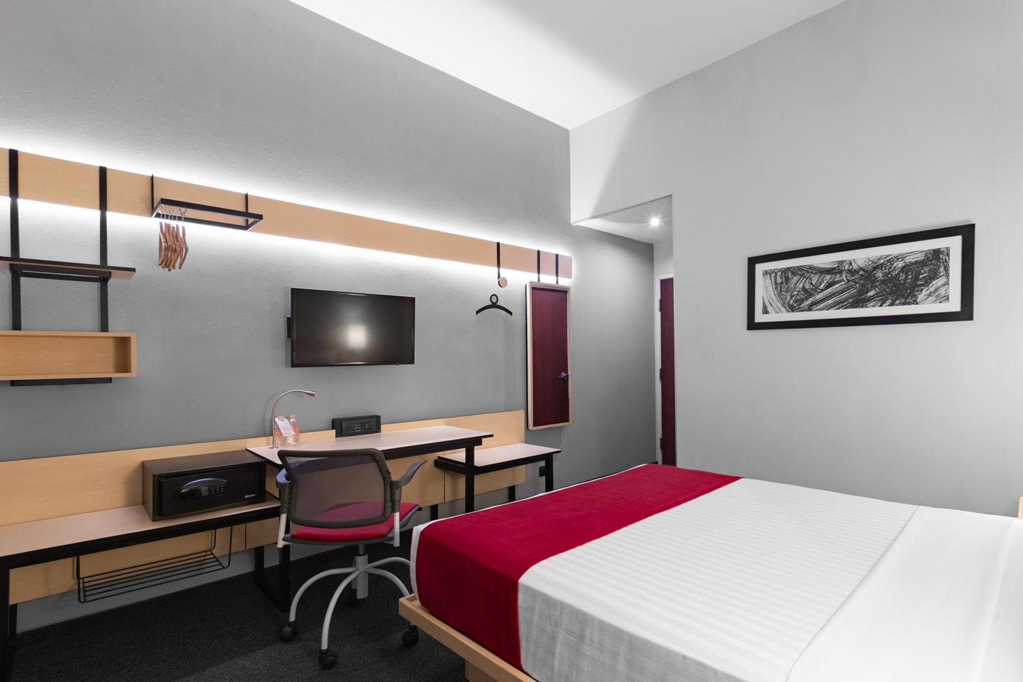 City Express Plus By Marriott Guadalajara Expo サポパン エクステリア 写真
