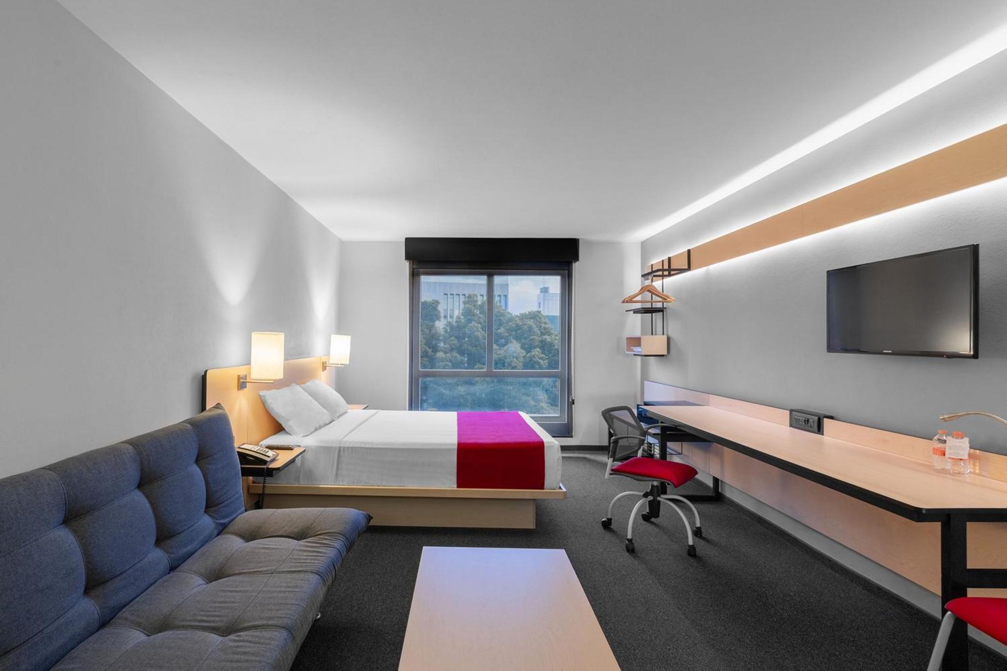 City Express Plus By Marriott Guadalajara Expo サポパン エクステリア 写真