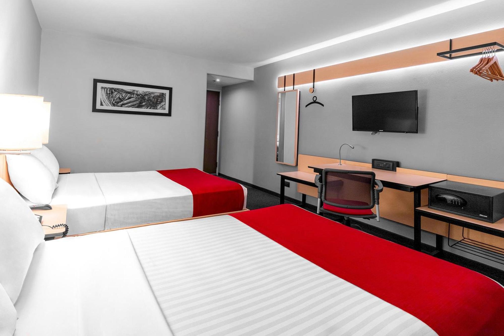 City Express Plus By Marriott Guadalajara Expo サポパン エクステリア 写真
