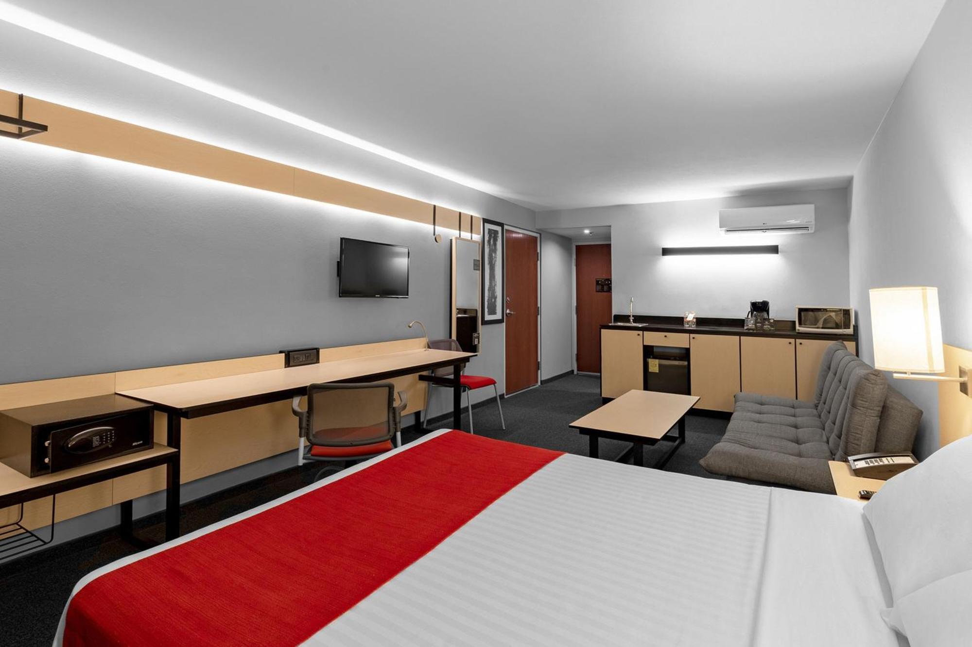 City Express Plus By Marriott Guadalajara Expo サポパン エクステリア 写真