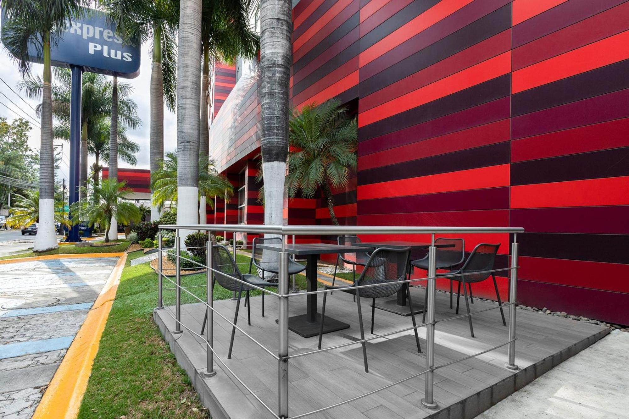 City Express Plus By Marriott Guadalajara Expo サポパン エクステリア 写真